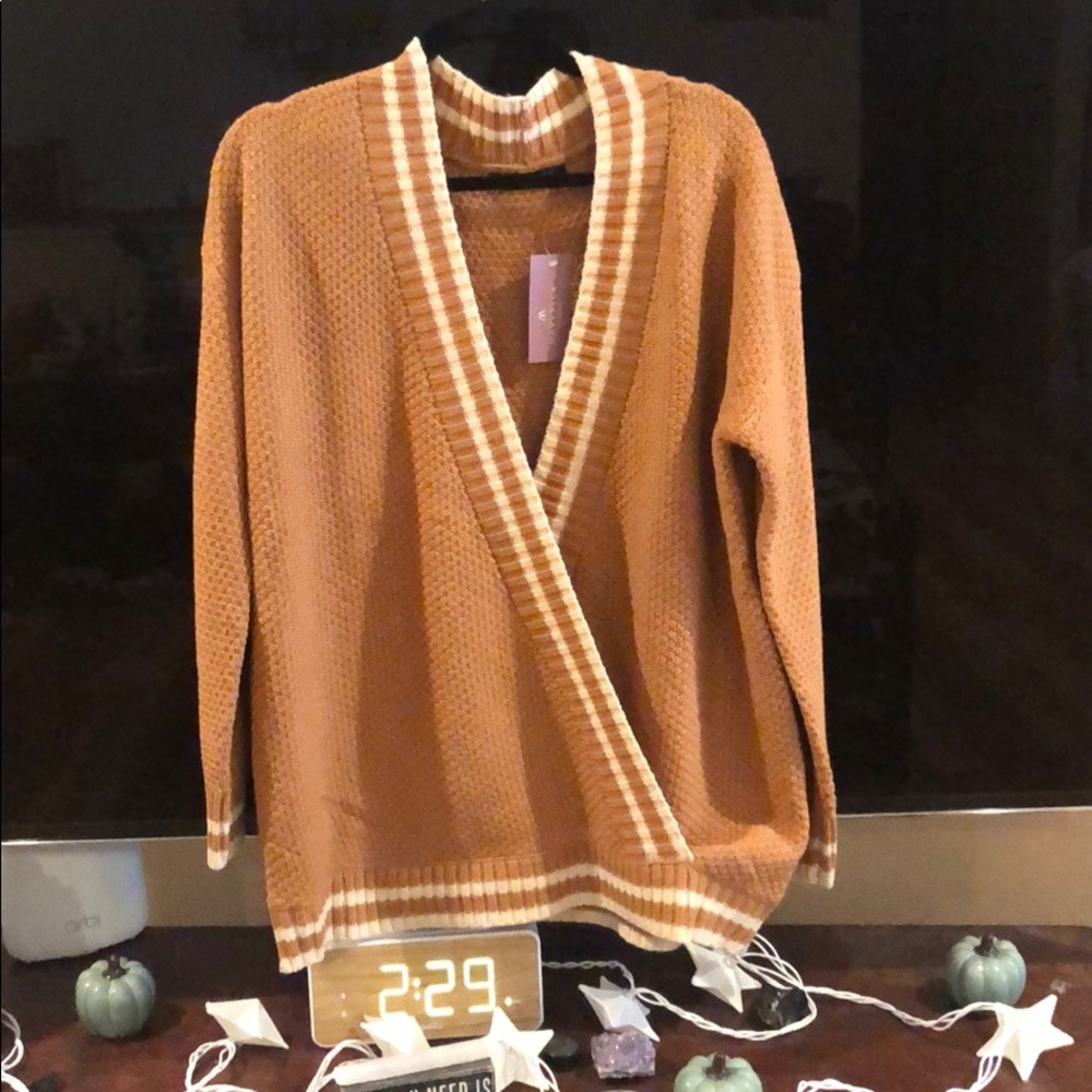 Maverick the Collection V-Neck old school sweater